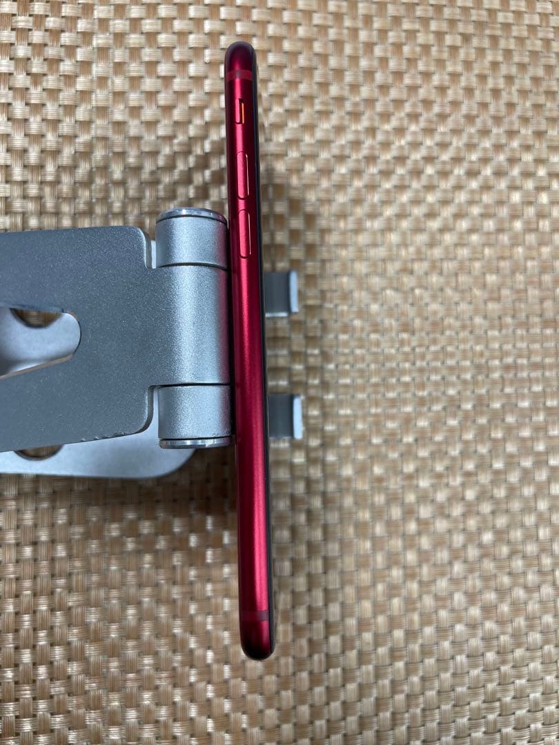 iPhone SE 第3世代 64 GB レッドSIMフリー【6749】