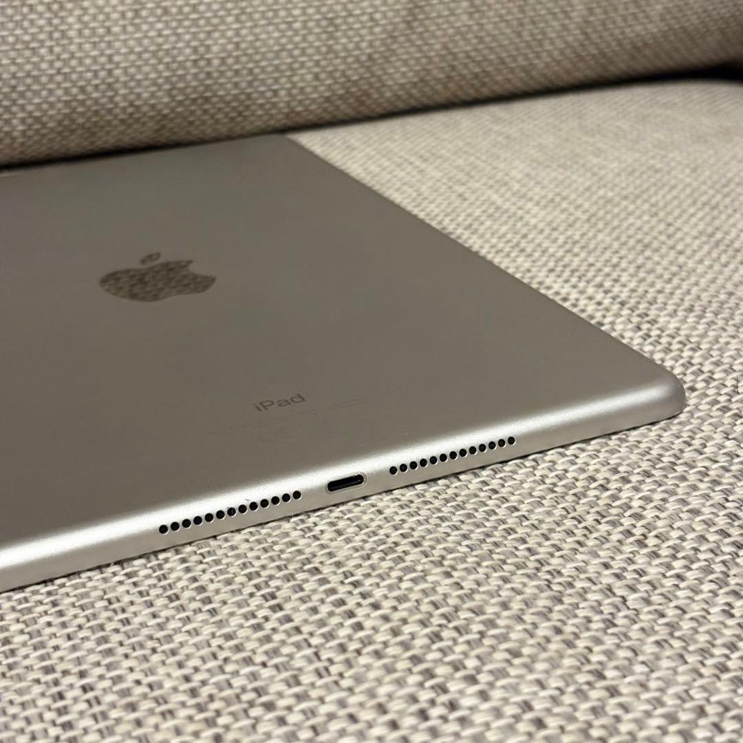 Apple iPad 第6世代 Wi-Fi モデル 128GB