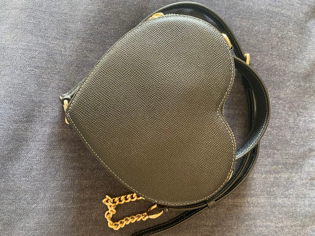 COACH ハート型ショルダーバッグ ブラック