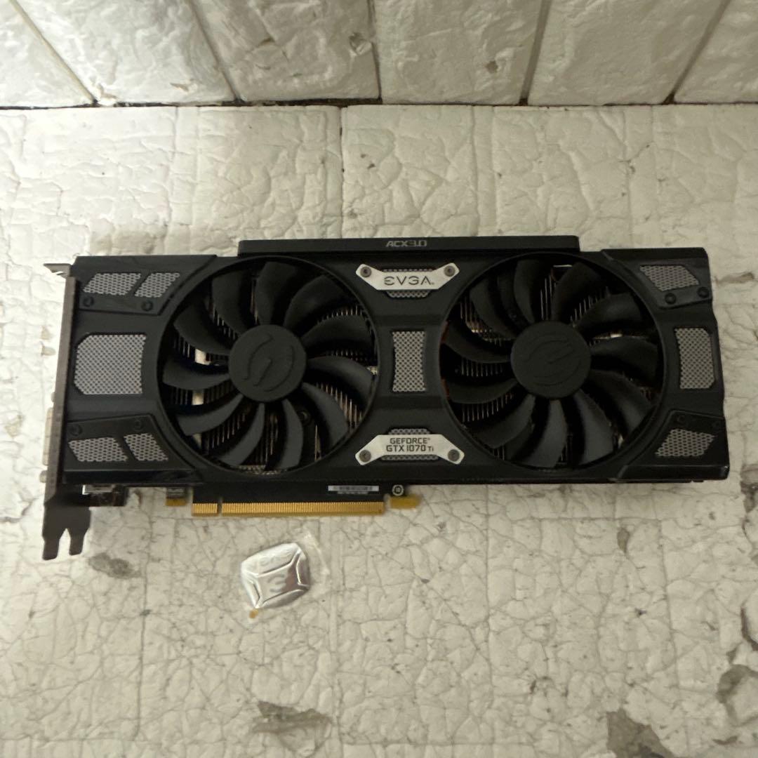 グラフィックボード・グラボ・ビデオカード EVGA GeForce GTX1070 Ti 8G
