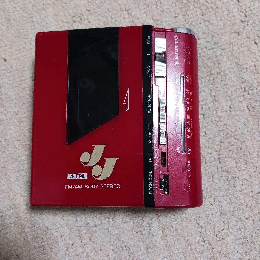 ポータブルカセットプレーヤー