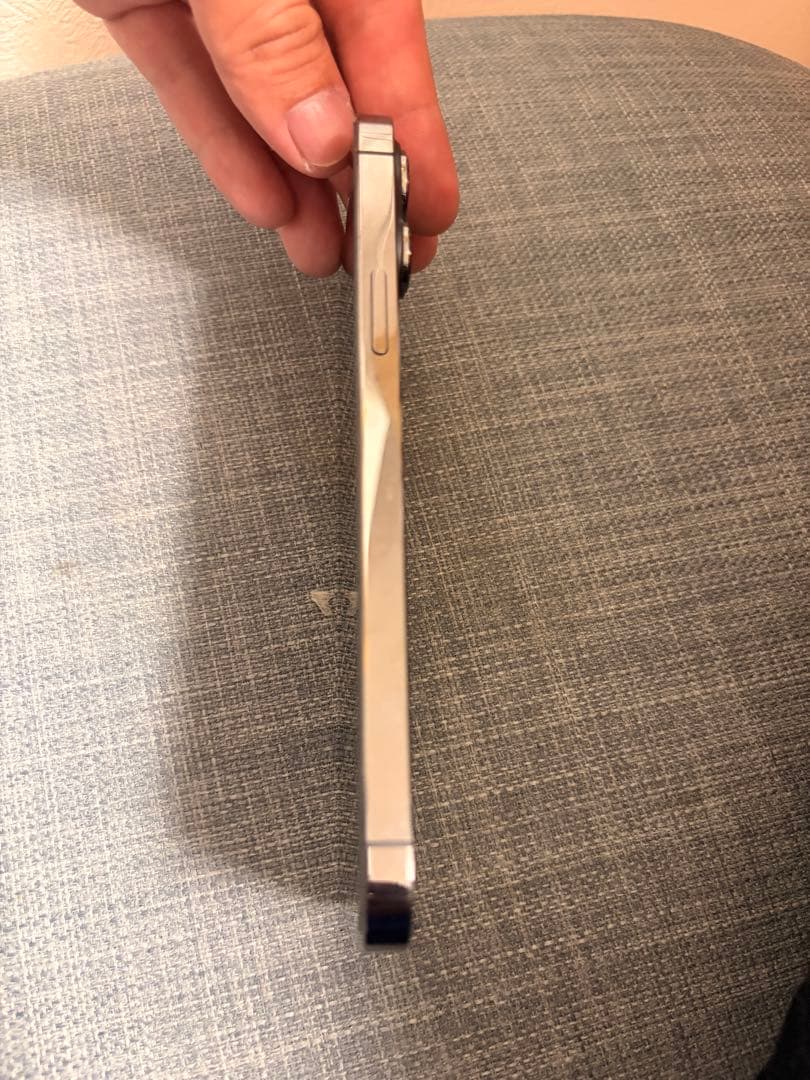 Apple iPhone 13 Promax 本体　256gb