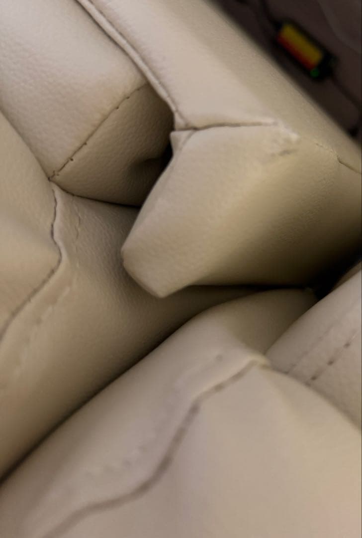 ニトリ　本革電動リクライニングソファ　美品　アイボリー