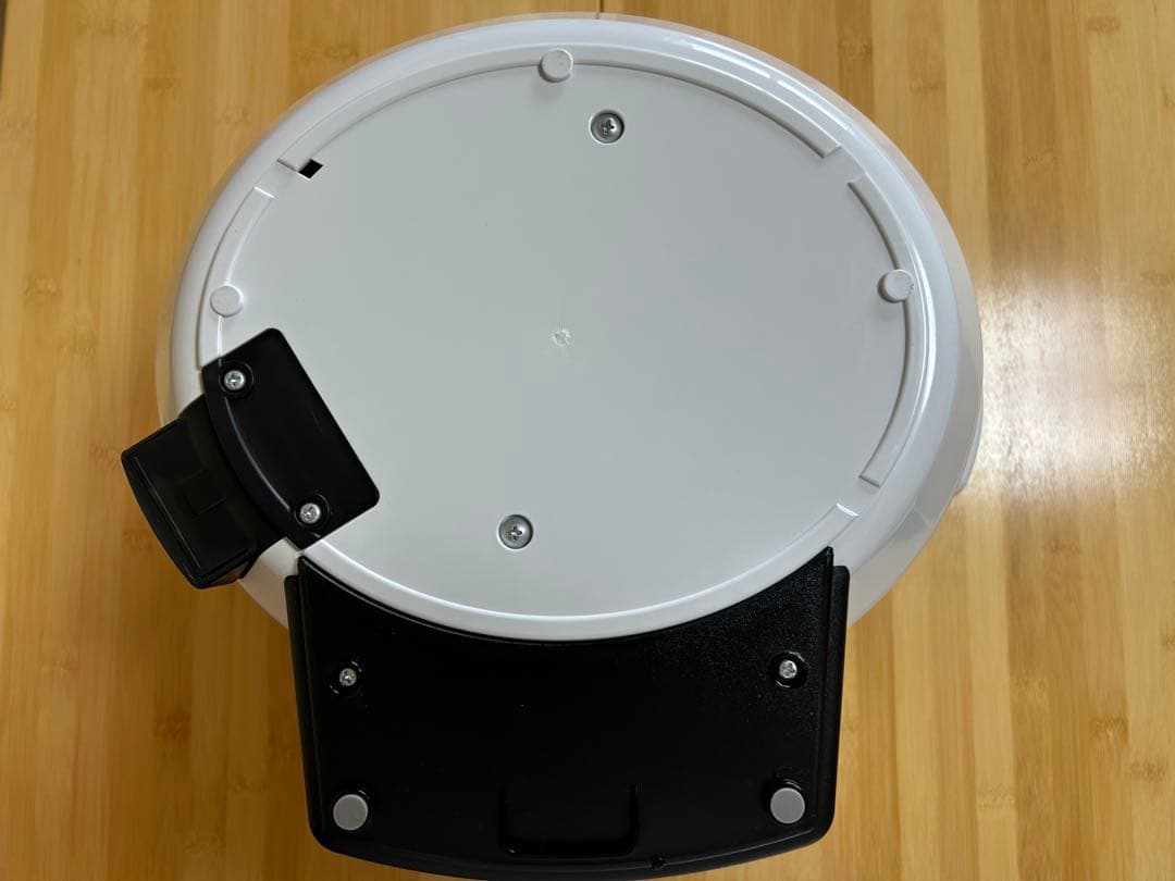 シャープ　ヘルシオ ホットクック　KN-HW24E-W