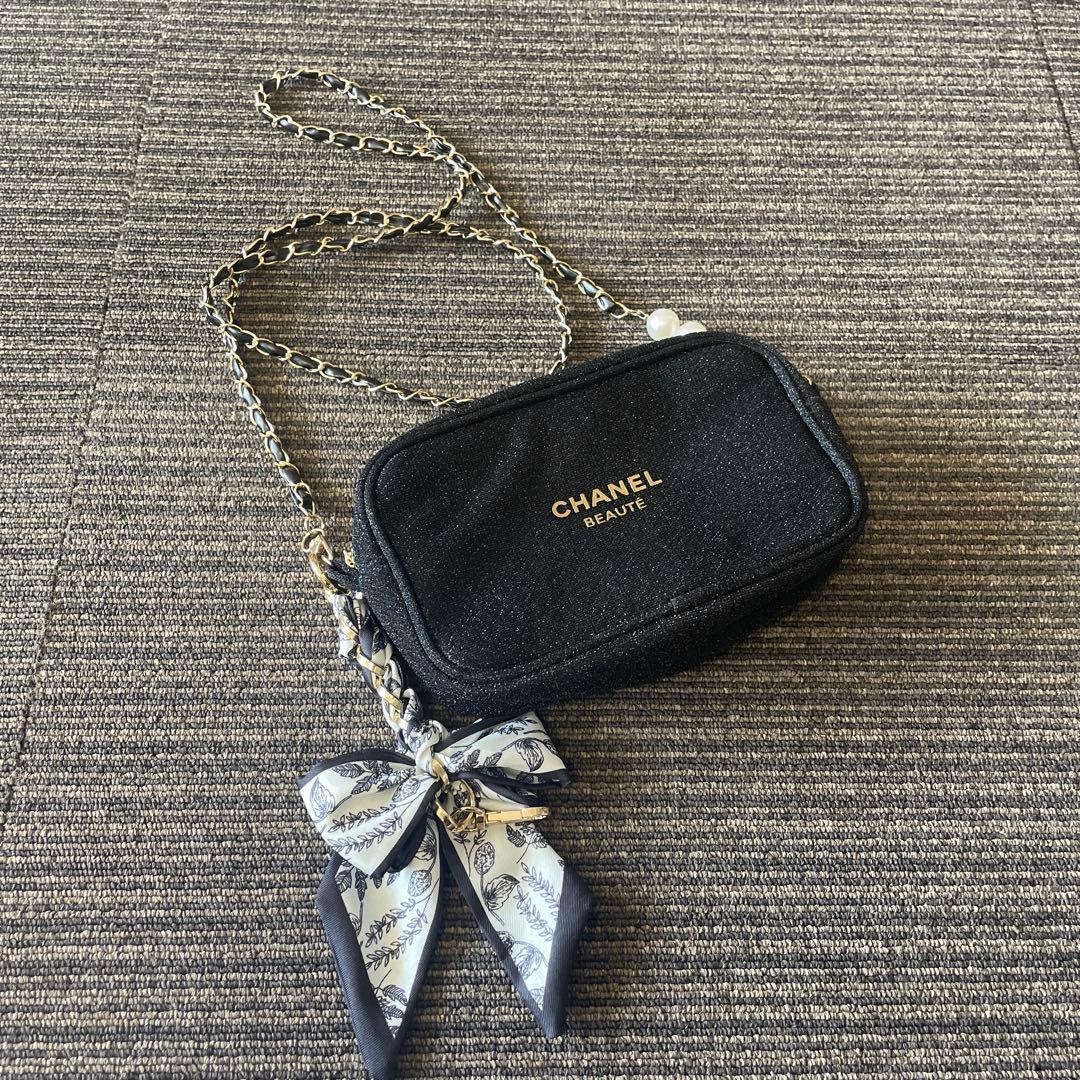 CHANEL ポーチ　ショルダーバッグ