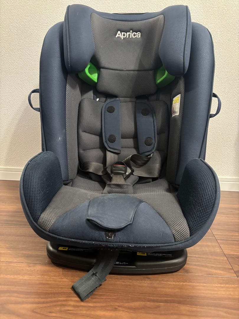 Aprica　フォームフィット ISOFIX 360°セーフティー 付属品無し
