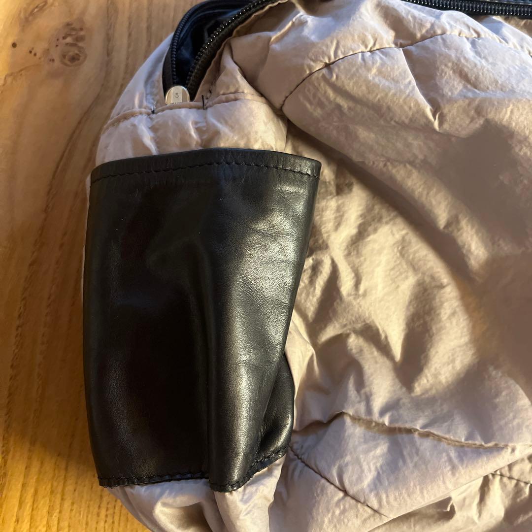 【美品】m0851 テニスバッグ アニリンレザー ブラック