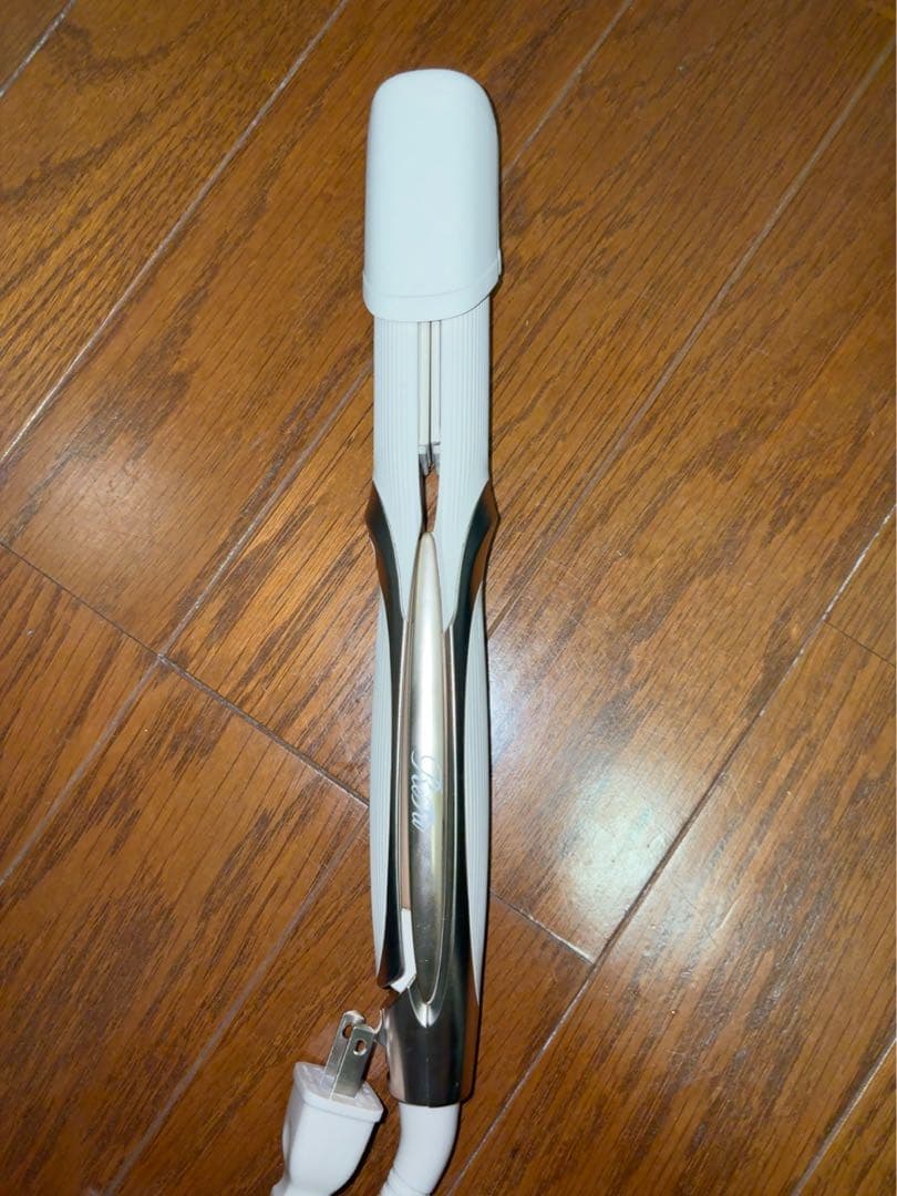 リファストレートアイロン プロ アイボリー