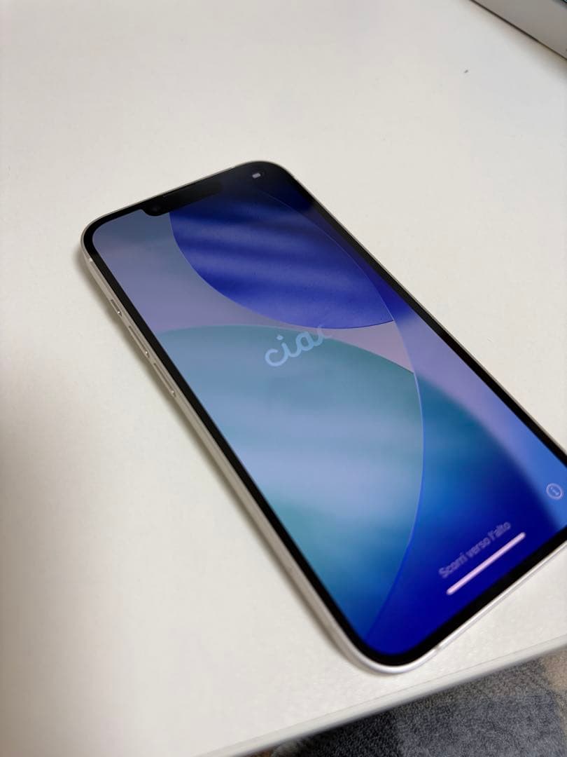 Apple iPhone 14 128GB ホワイト 本体　simフリー