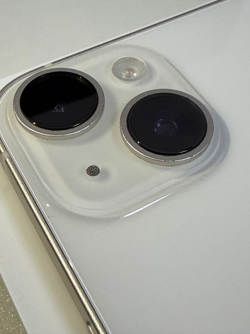 Apple iPhone 14 128GB ホワイト 本体　simフリー