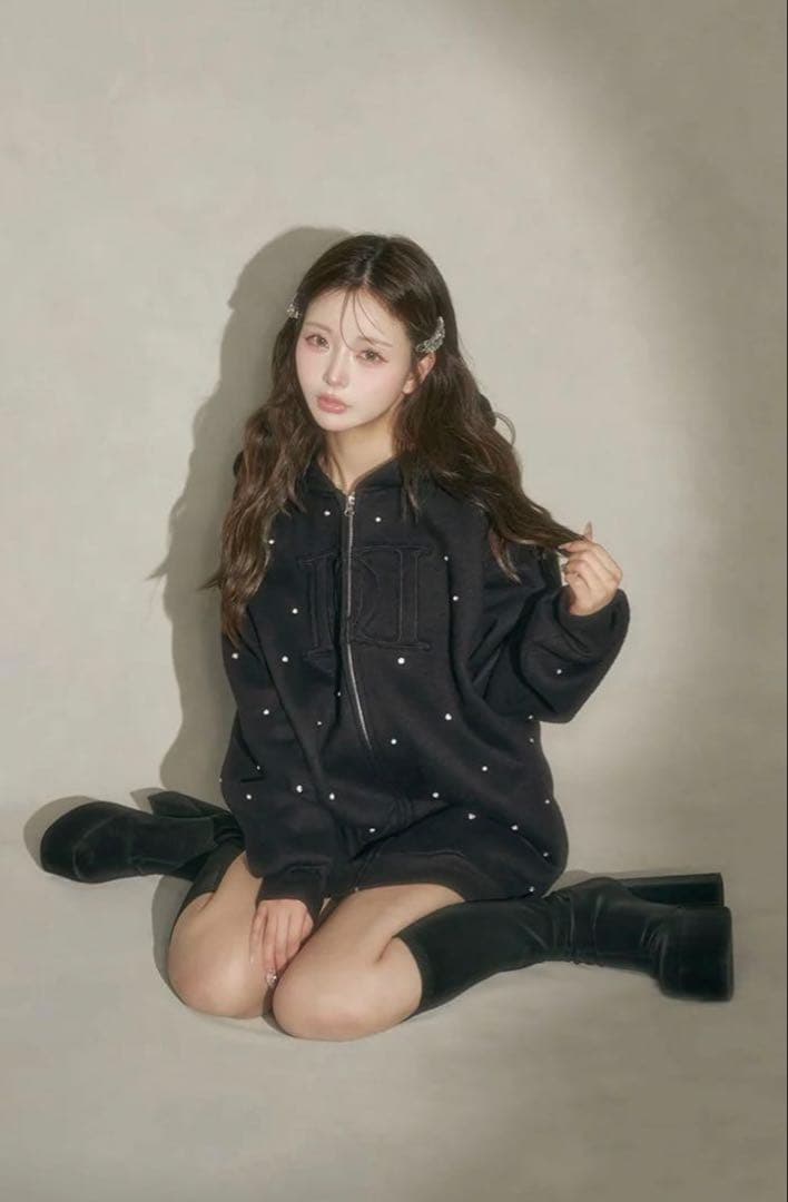 ダーリッチ 新品タグ付 ブラック フリー DDロゴビジュージップパーカー F