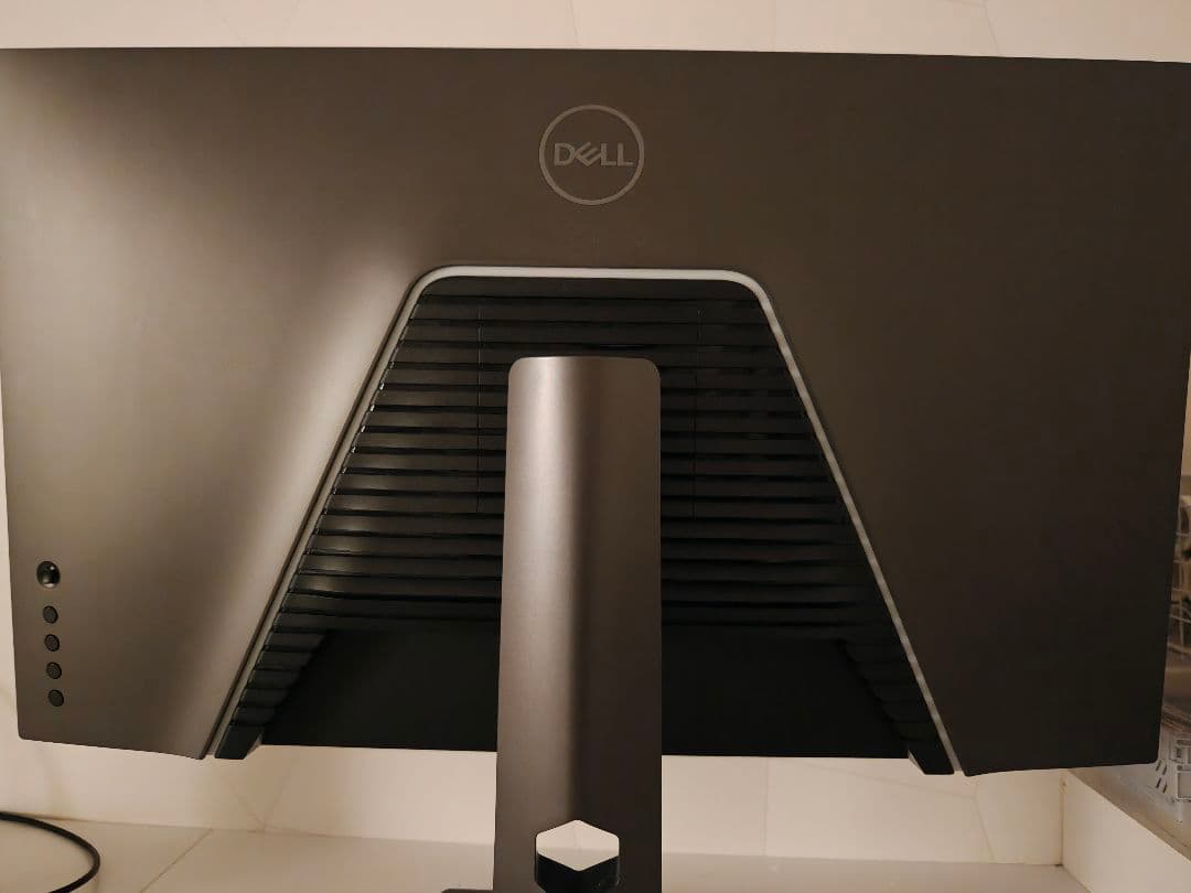 Dell 4K 32インチ 144Hz ゲーミングモニター G3223Q