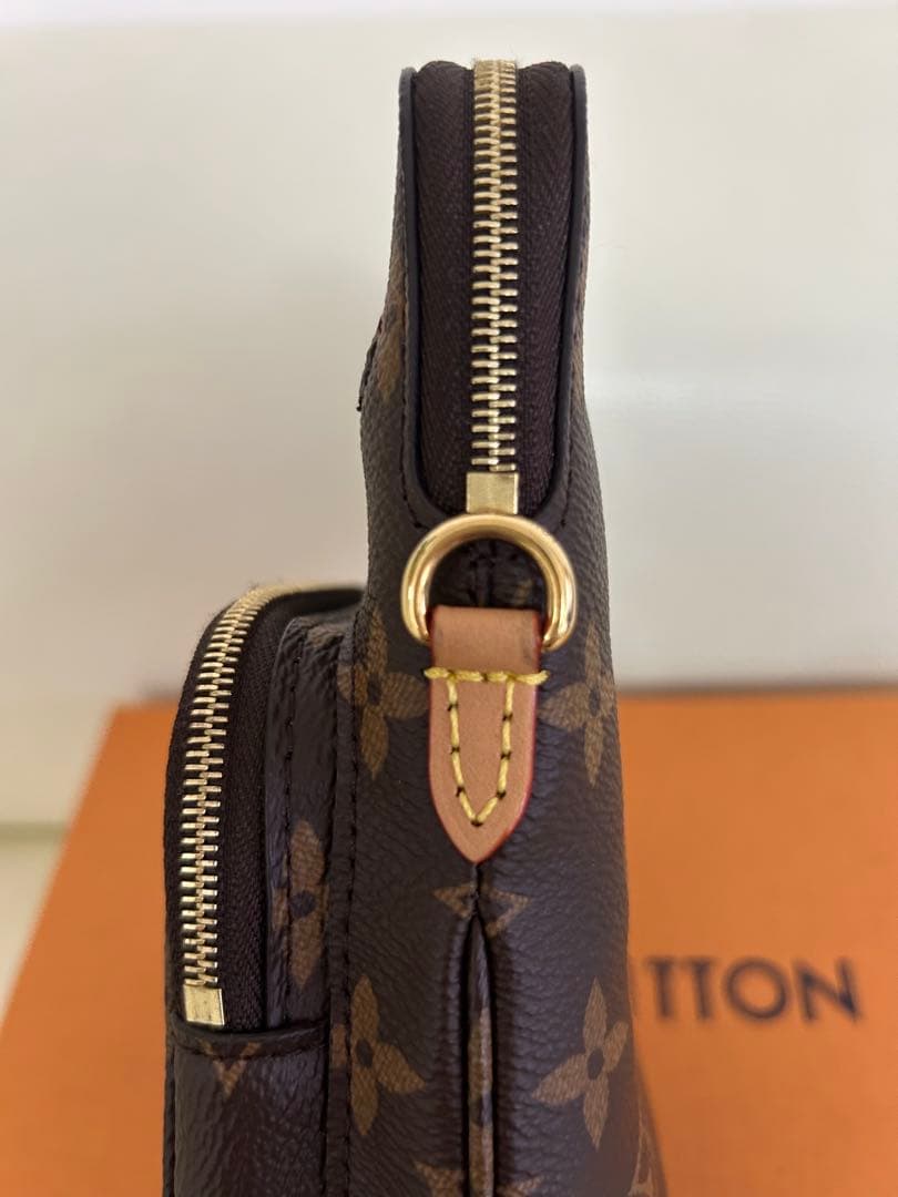 ⭐︎極美品⭐︎Louis Vuitton ユーティリティクロスボディバック