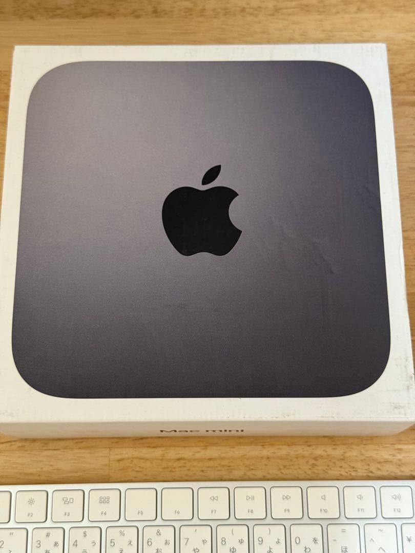 Apple Mac mini 2018本体16gb +キーボード+マウス