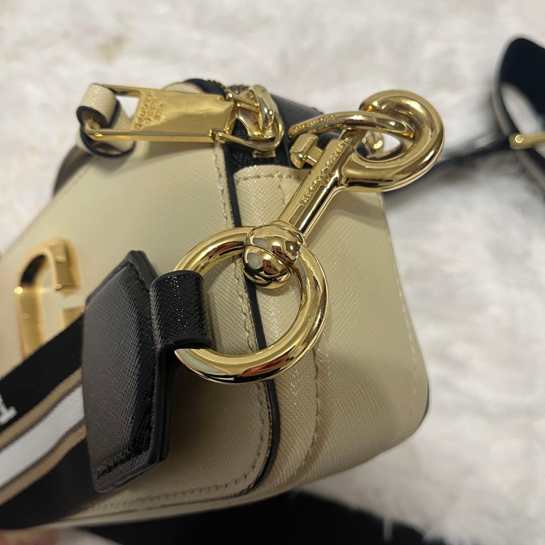 【美品】MARC JACOBS ザ スナップショット