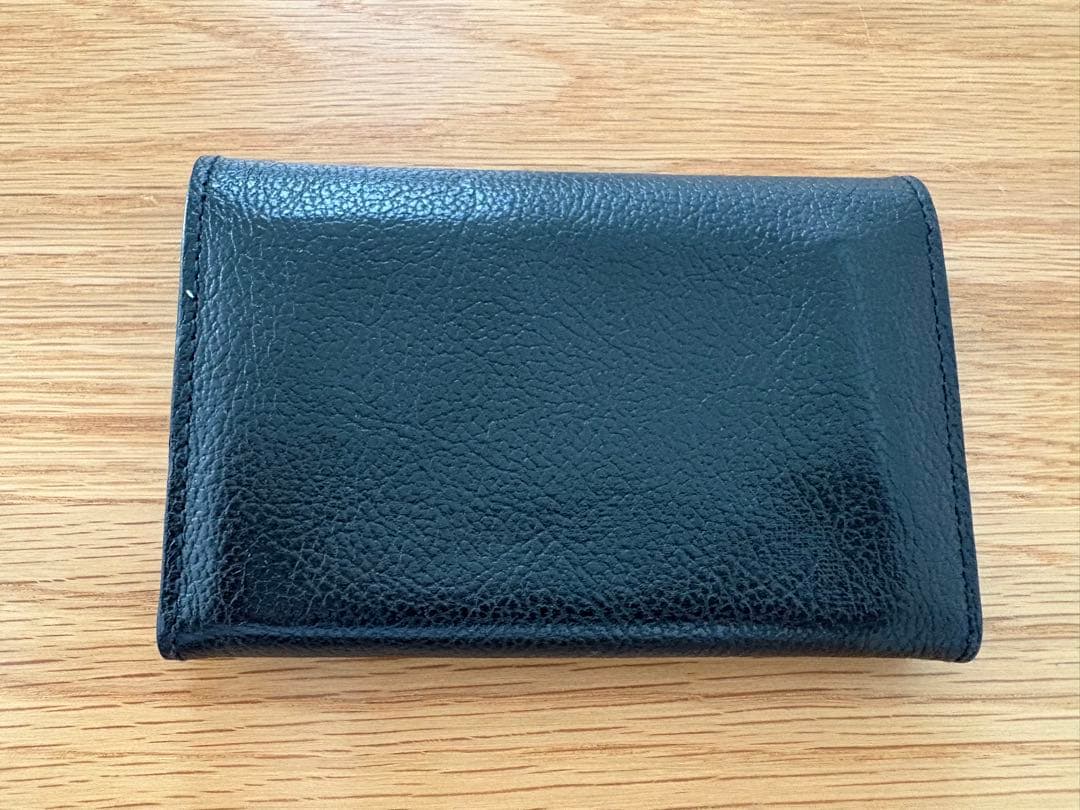 イルビゾンテ カードケース 黒 ブラック レザー シボ革