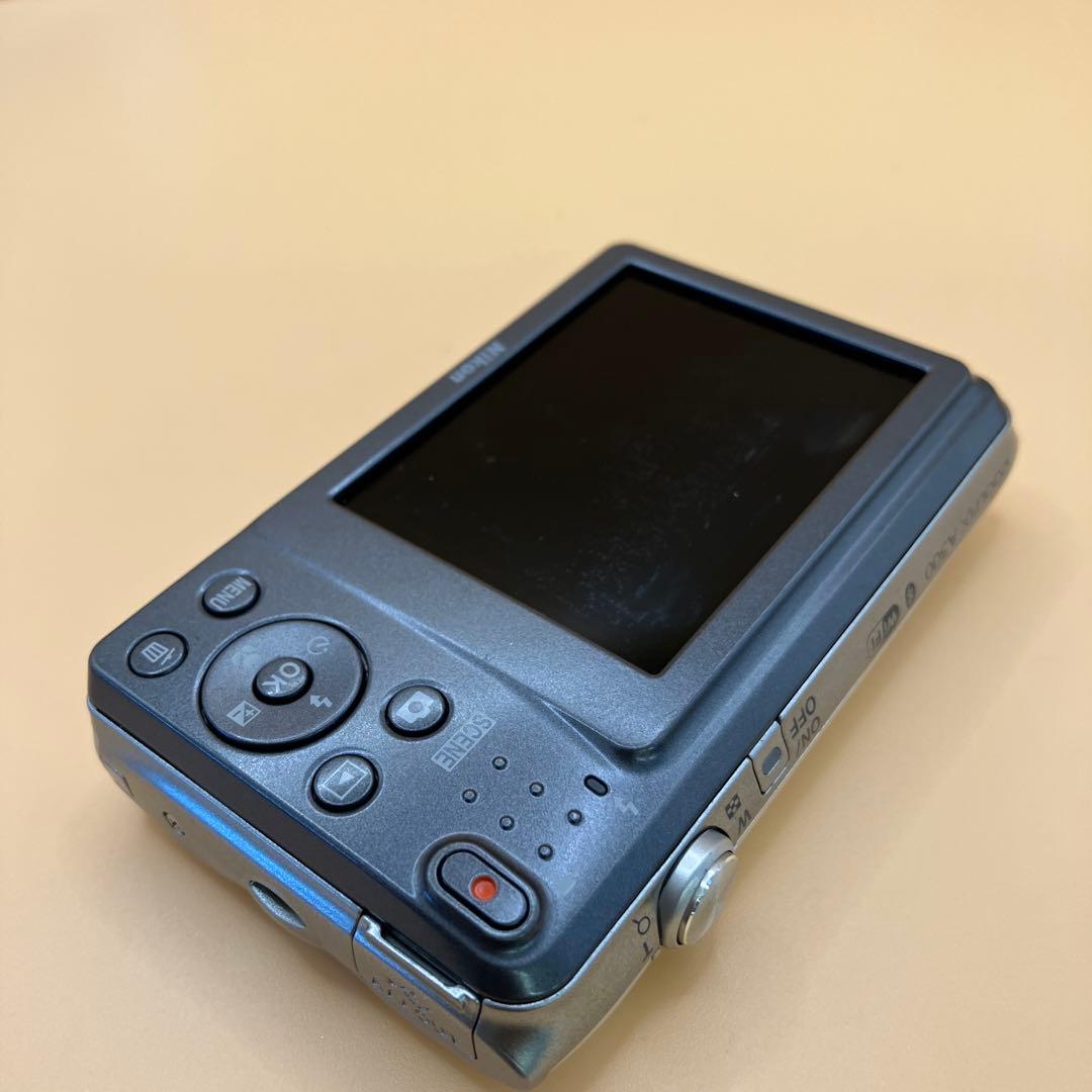 Nikon COOLPIX A300 デジカメ 1896
