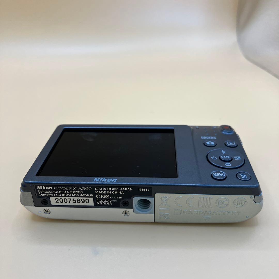 Nikon COOLPIX A300 デジカメ 1896