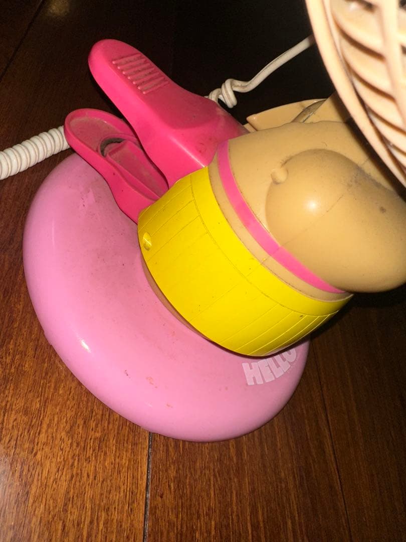 ハローキティ 扇風機 家庭用　日焼けキティ