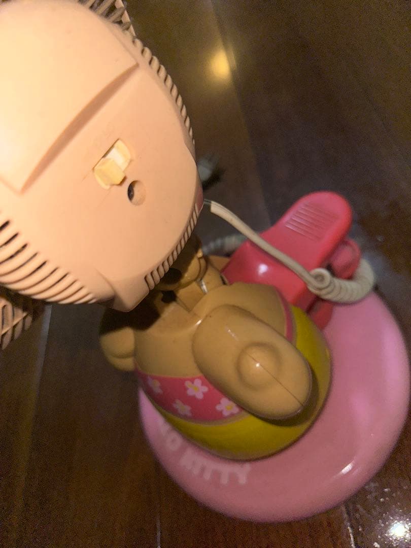 ハローキティ 扇風機 家庭用　日焼けキティ