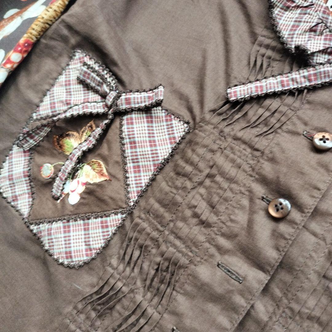 美品オータムチェリーとうさぎプリント×ローンチュニックブラウスブラウン 2021