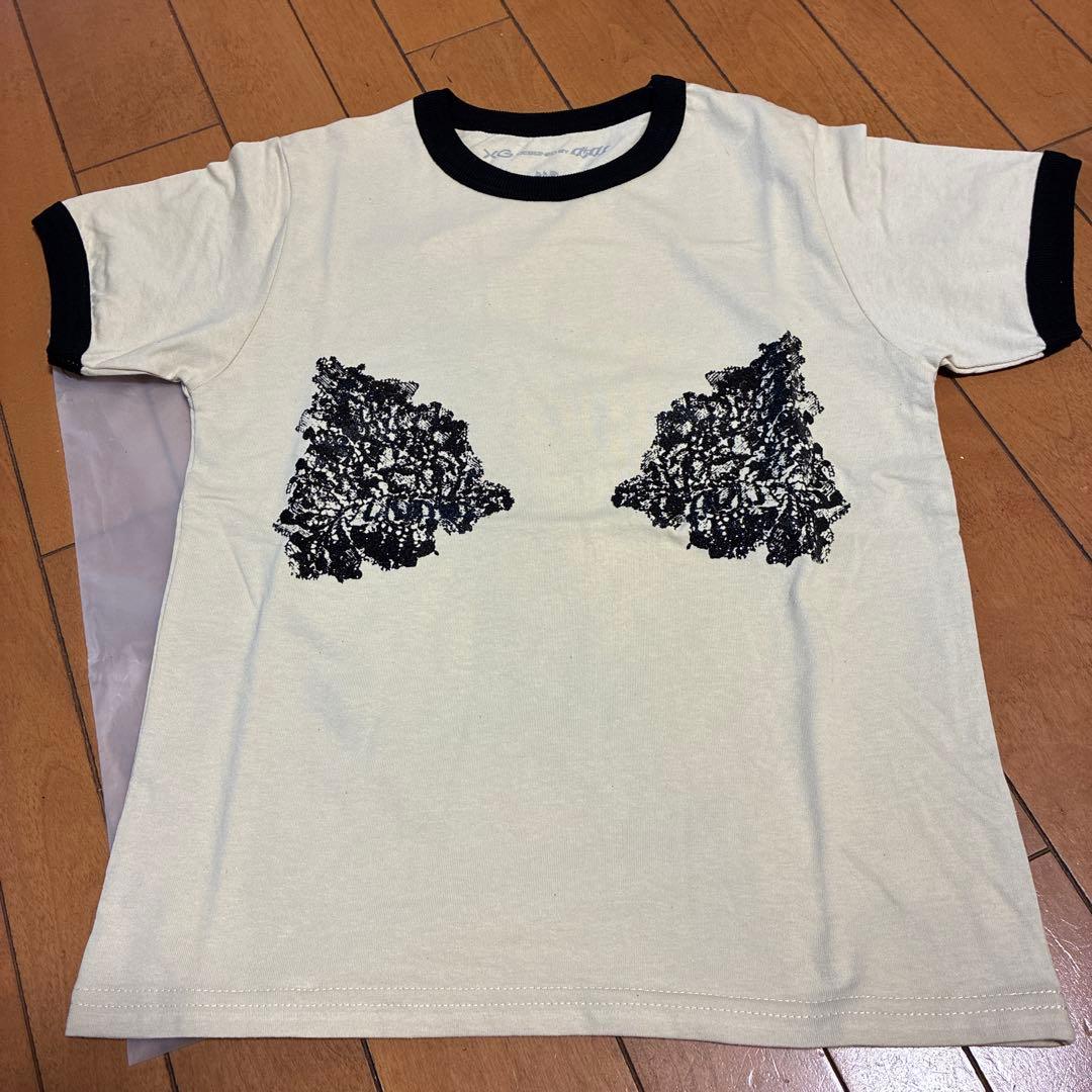 XG Tシャツ　XG×DIDU ベージュ(XS)