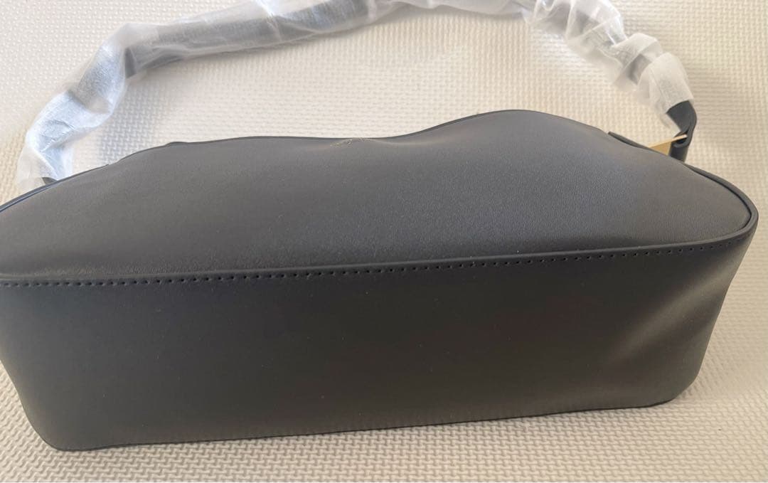 ◉新品半額❗️❗️herlipto Modern Muse Baguette Bag