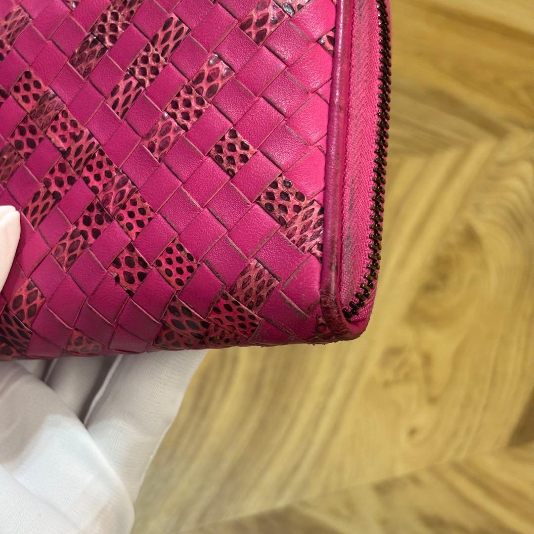 【美品】ボッテガヴェネタ ラウンドジップ アイヤーズ イントレチャート 長財布