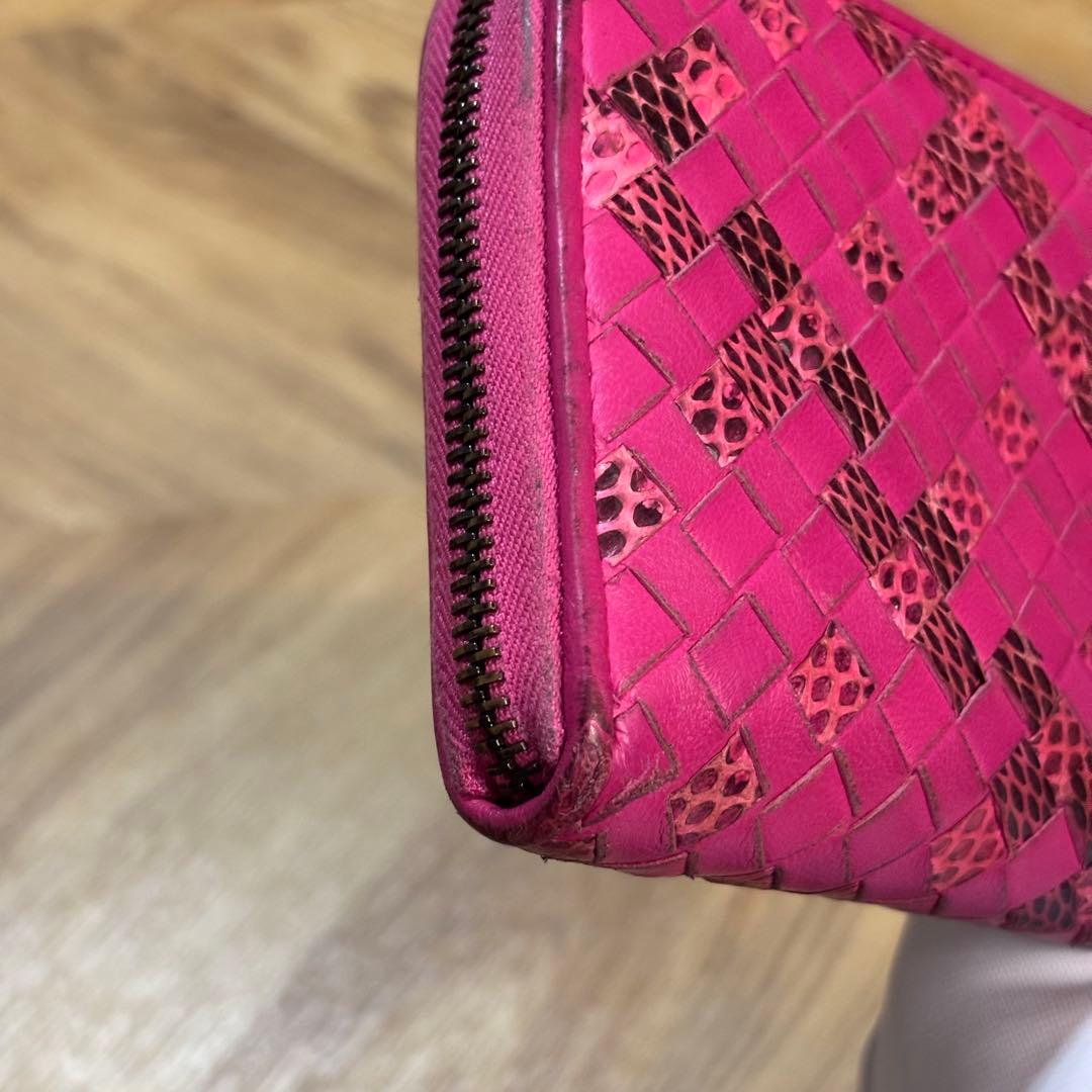 【美品】ボッテガヴェネタ ラウンドジップ アイヤーズ イントレチャート 長財布