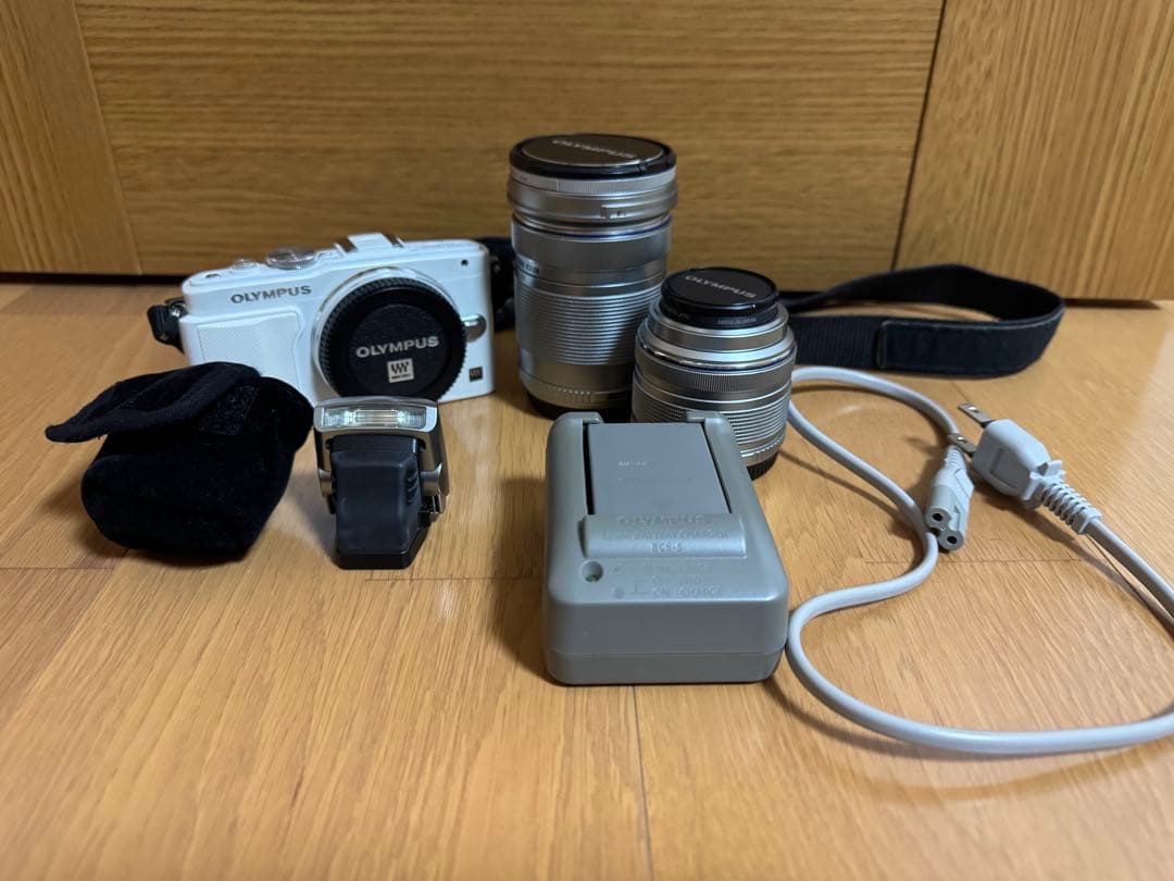 OLYMPUS PEN Lite E-PL6 ダブルレンズキット