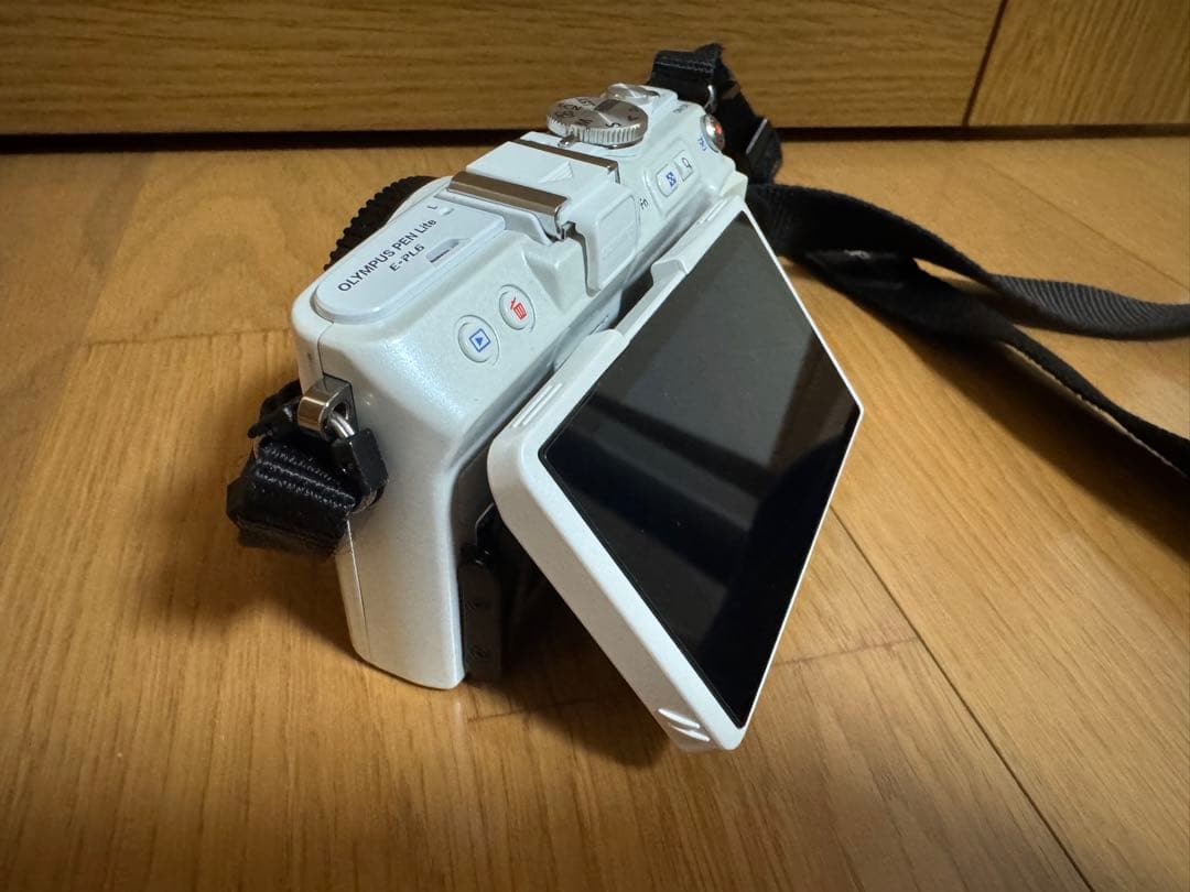 OLYMPUS PEN Lite E-PL6 ダブルレンズキット