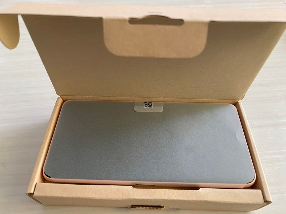 SoftBank arrows We2 本体　ライトオレンジ　新品