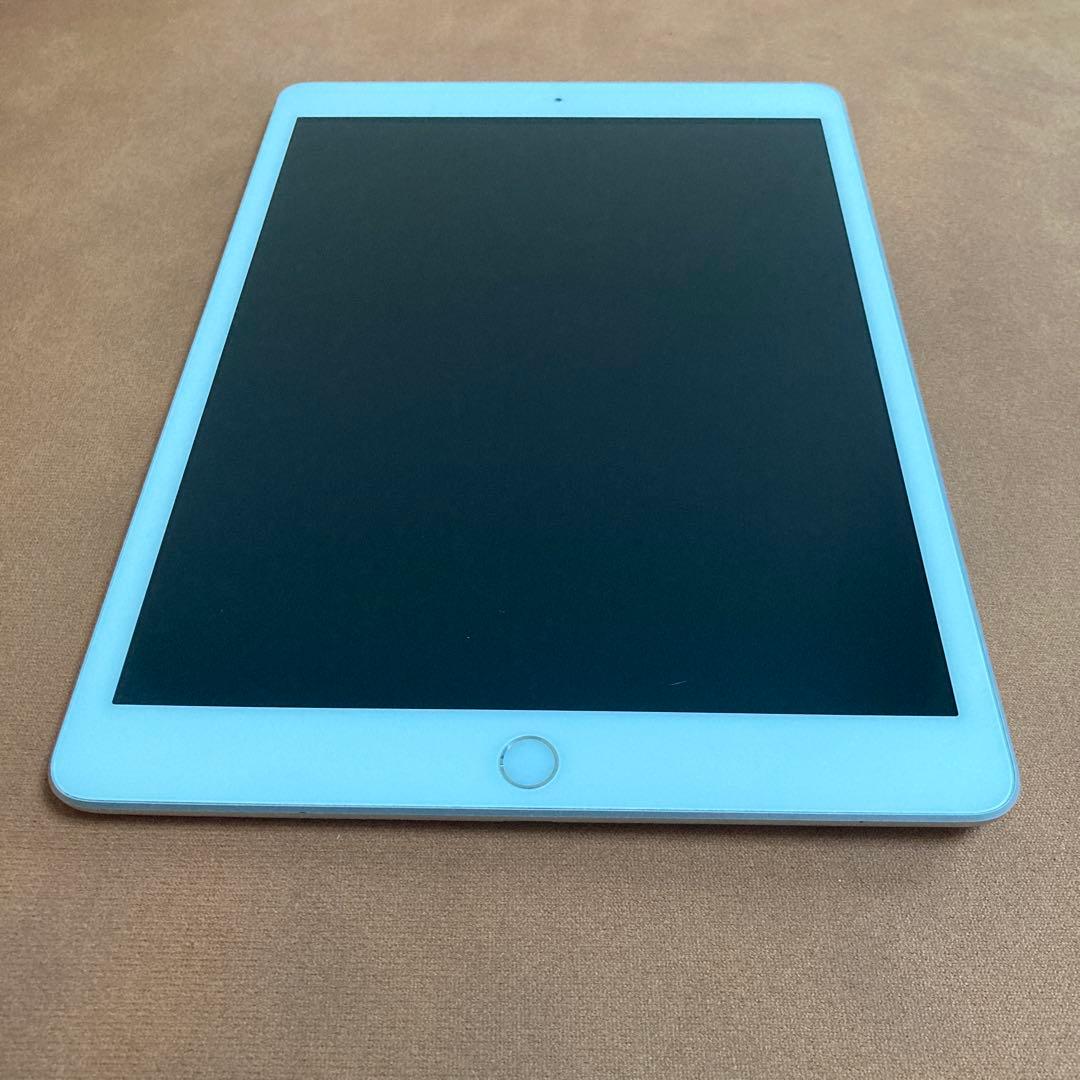 349【早い者勝ち】電池良好☆iPad7 第7世代 32GB WIFIモデル☆