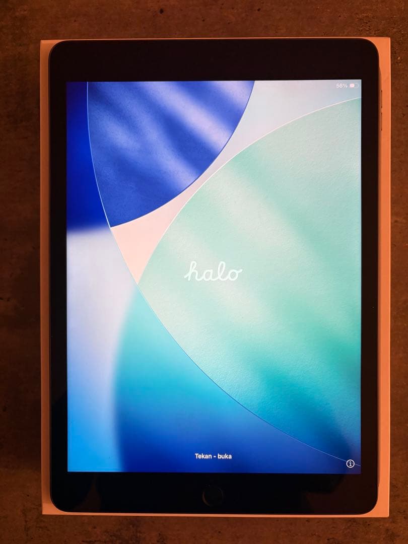 Apple iPad 代9世代スペースグレー 本体 充電器付き