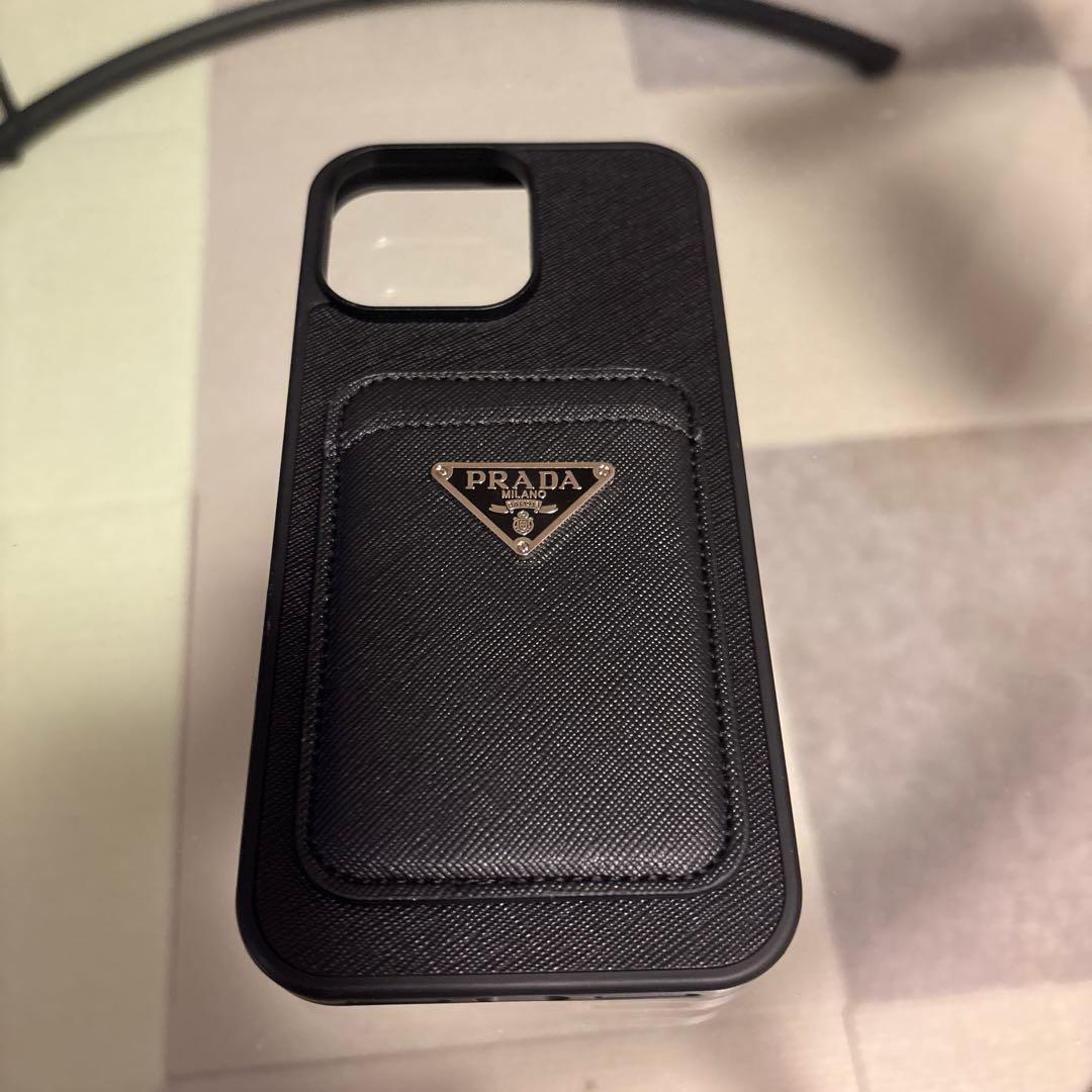 PRADA iPhoneケース　iPhone15promax