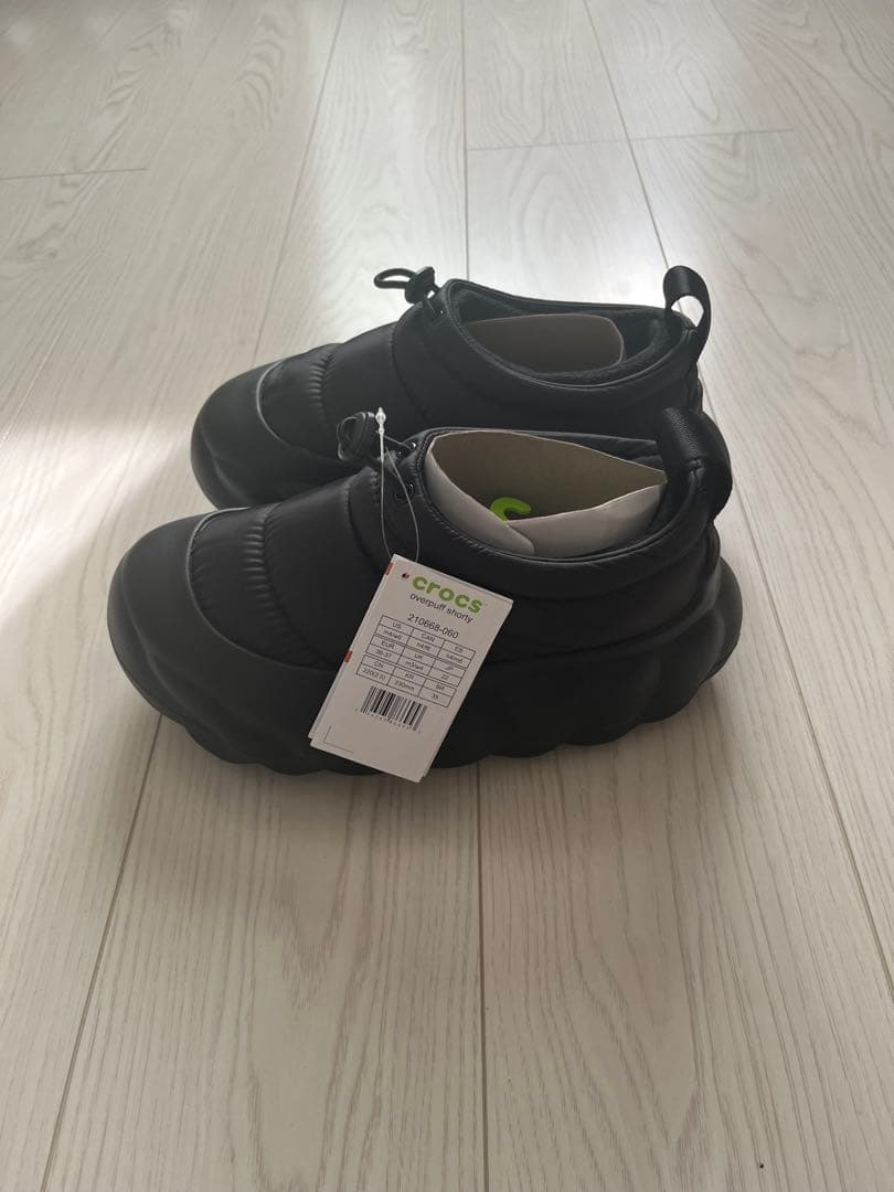 crocs オーバーパフ ショーティー