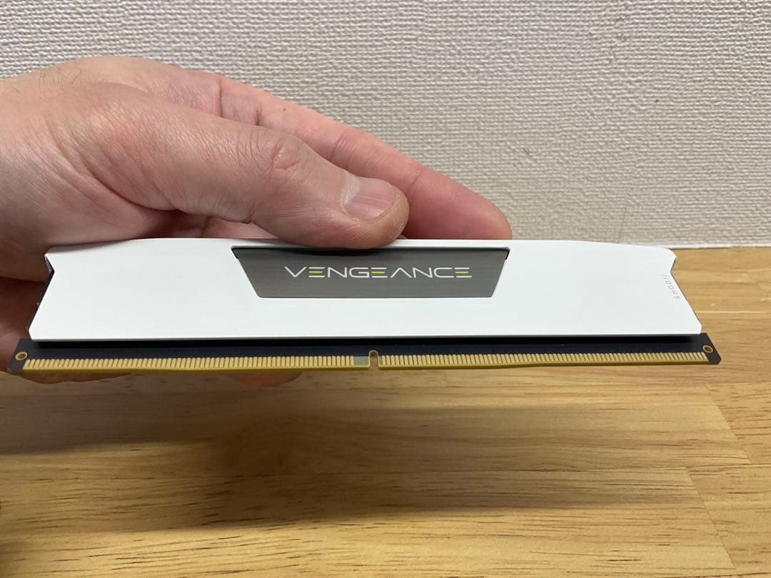 Corsair DDR5-5200 32GB(16GB×2)メモリ 新品未使用