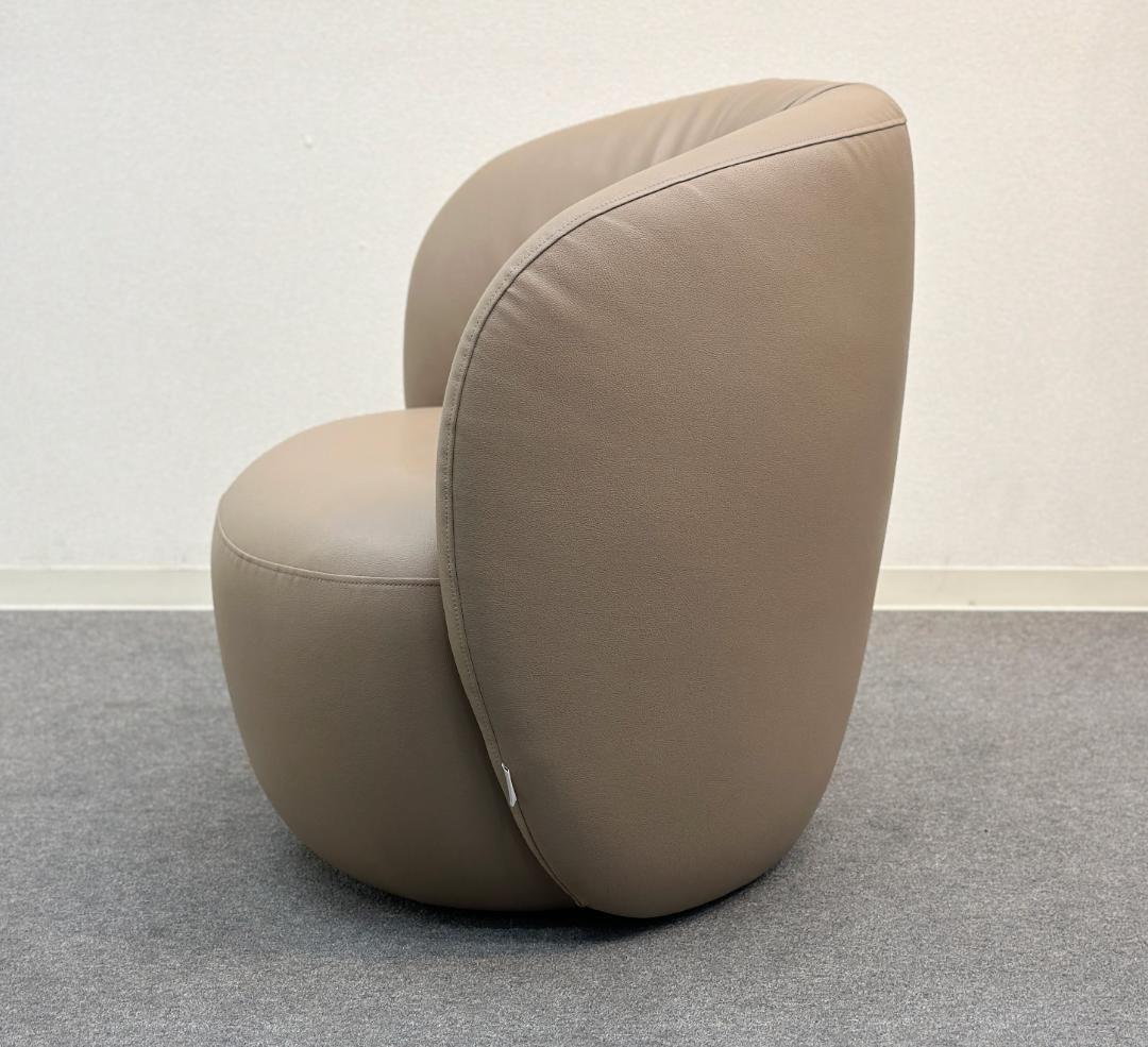 WENDELBO■オヴァタチェア　ベージュ　エレガント　北欧モダン　デンマーク