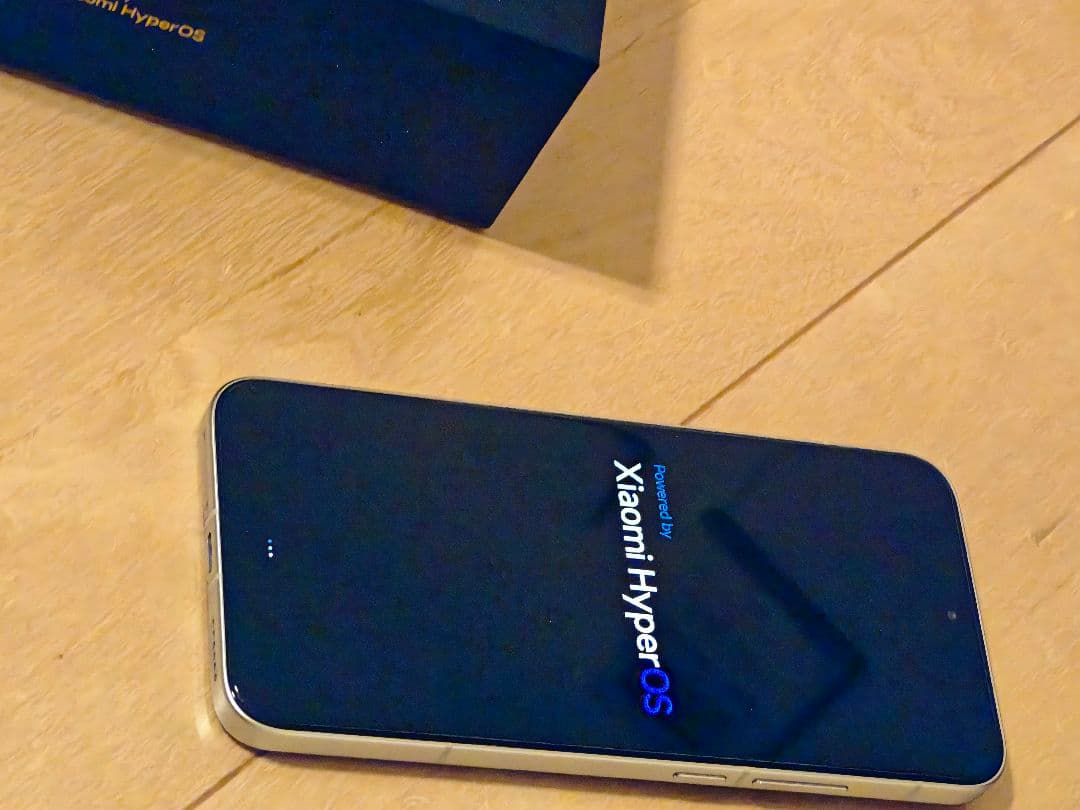 POCO F7 ホワイト