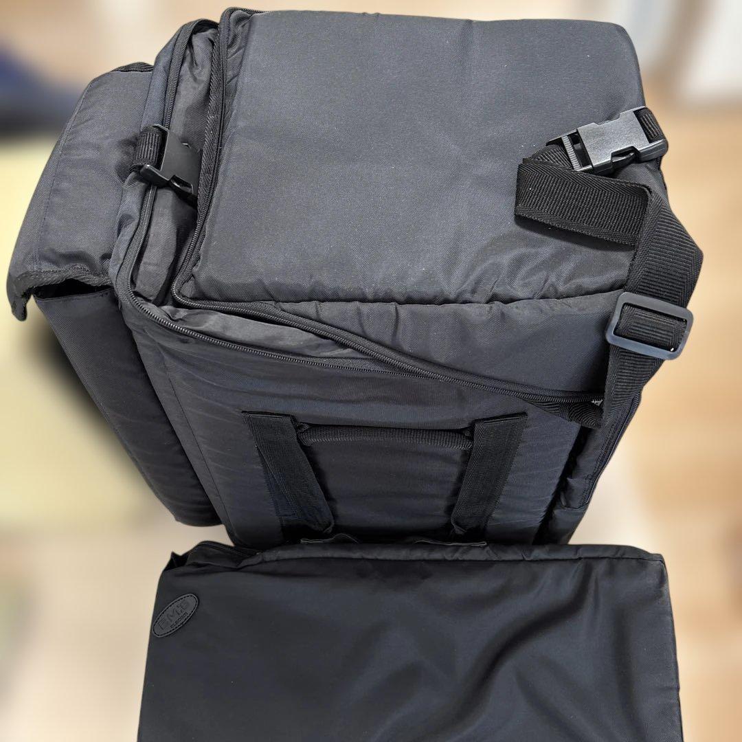 Macintosh Plus キーボードとマウス2個、コンパクトMac収納バック