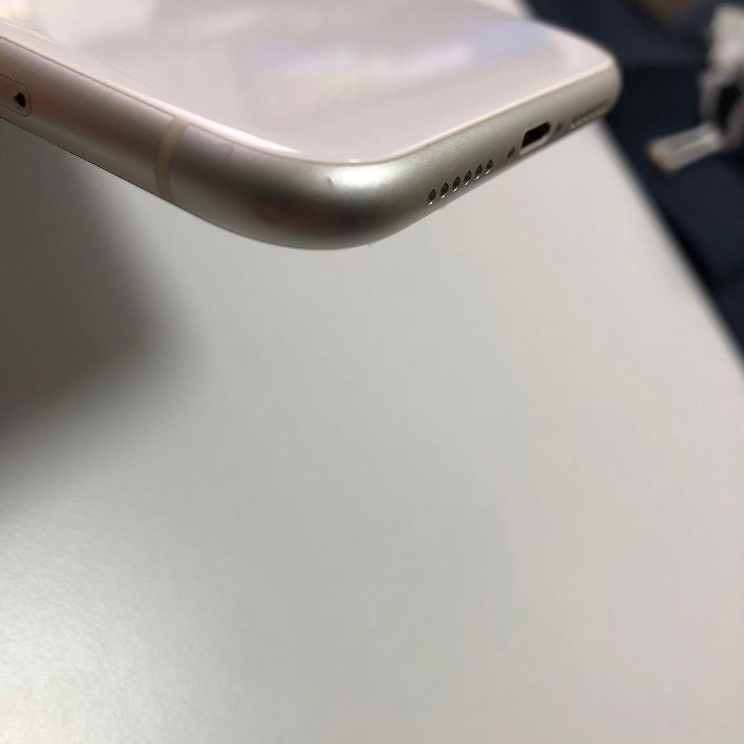 （中古品）Apple iPhone 11 ホワイト 本体