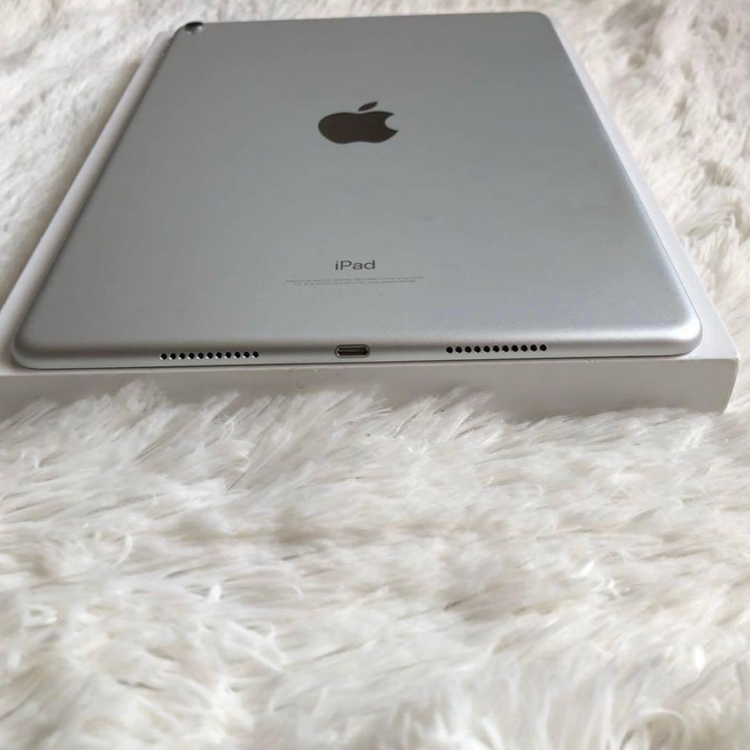 【早い者勝ち】iPad Pro 10.5 256GB SIMフリー【すぐ発送】