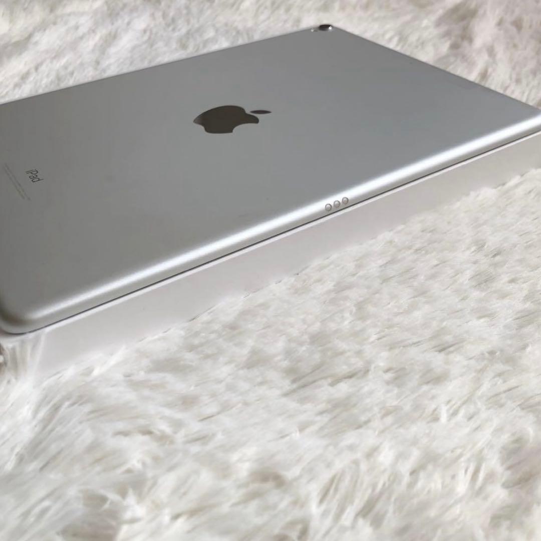 【早い者勝ち】iPad Pro 10.5 256GB SIMフリー【すぐ発送】