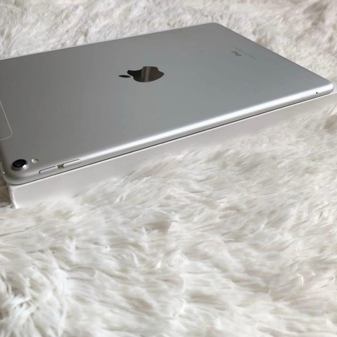 【早い者勝ち】iPad Pro 10.5 256GB SIMフリー【すぐ発送】