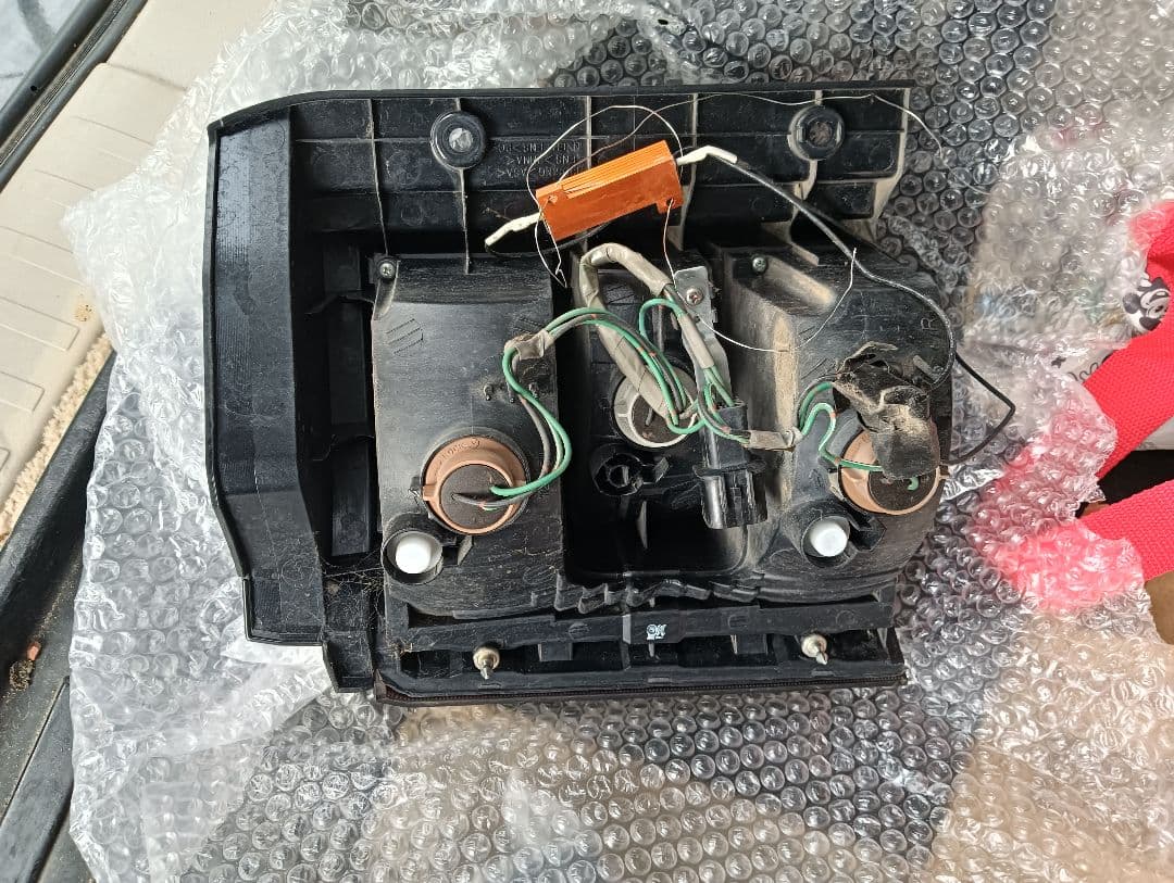 三菱 デリカ D5 テール