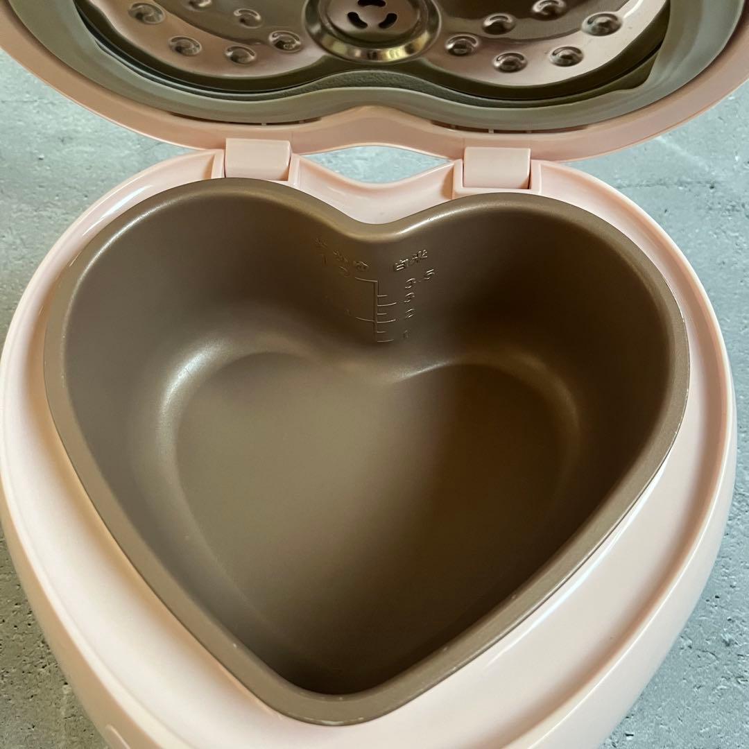ハート型ピンク炊飯器　3.5合