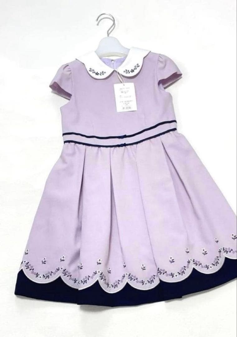 専用新品✨ジャケット付き、花柄刺繍ドレス 130