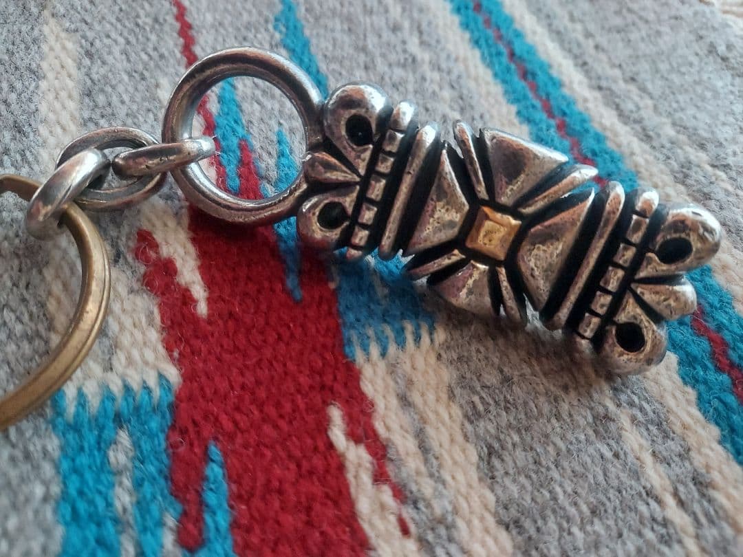 ストップライト stop light ゴシッククロスキーパー