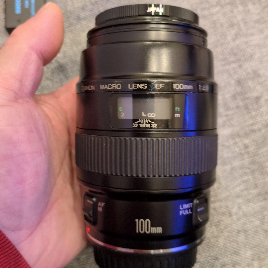 Canon KISSX9デジタル一眼レフカメラ レンズセットWi_Fi付き