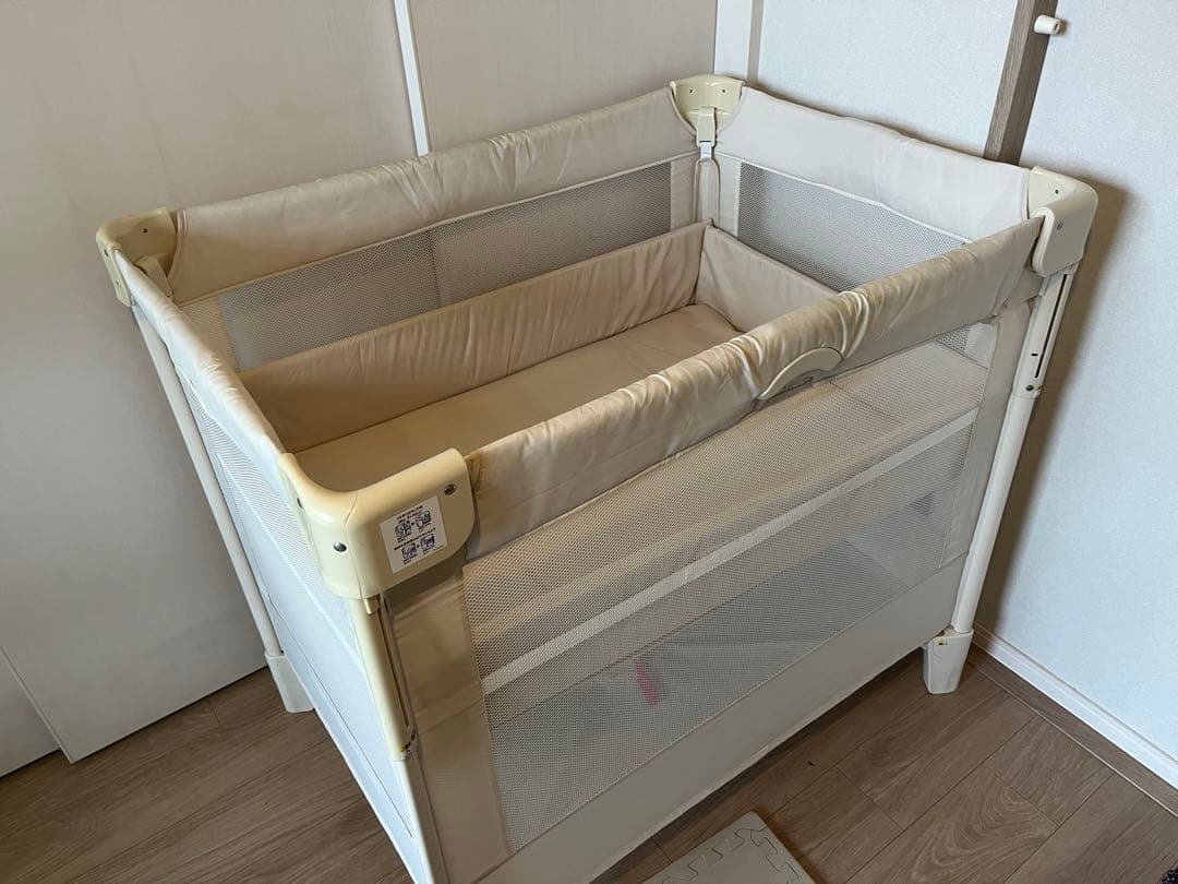 Aprica 折りたたみベビーベット　ココネル